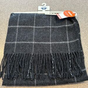 Dockers Charcoal Fringe Scarf Reversible